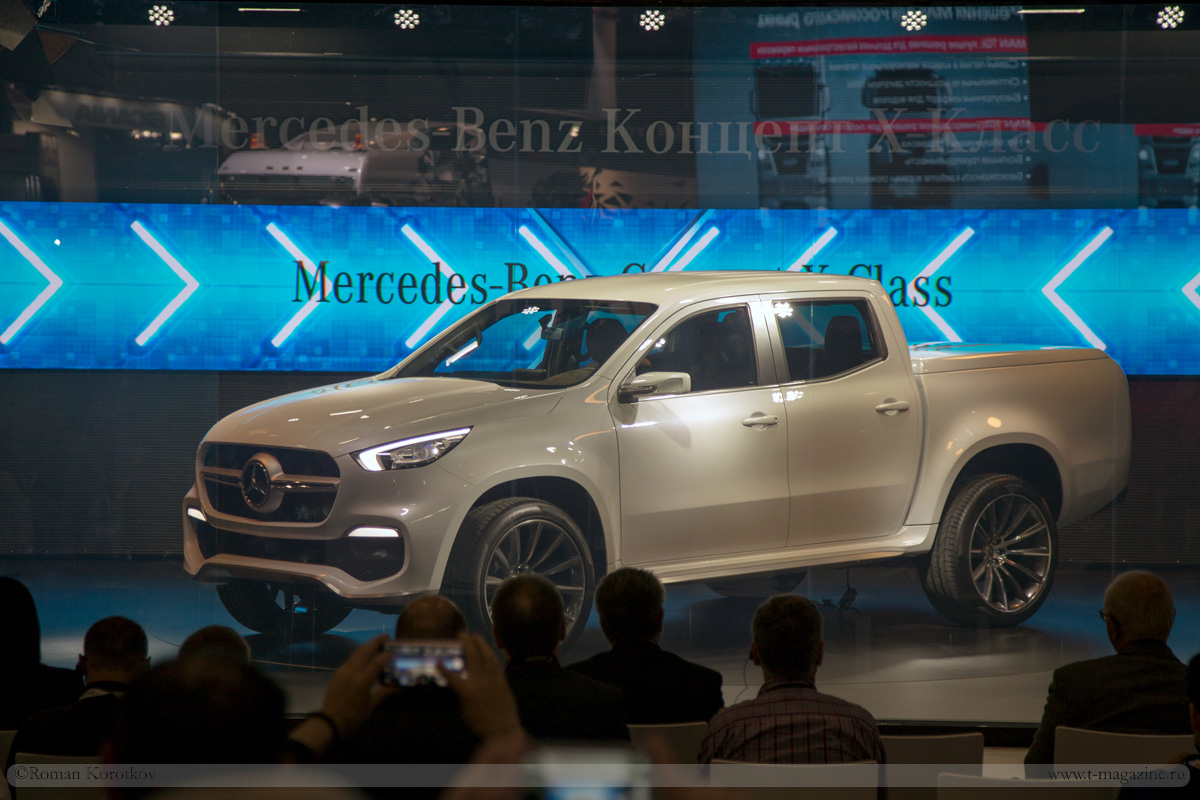 Пикап Mercedes-Benz X-класса на выставке Comtrans 2017 в Москве